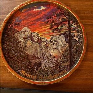 Mount Rushmore metal tray